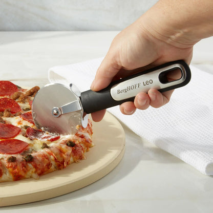 BergHOFF Leo Graphite Stainless Steel Pizza Cutter
