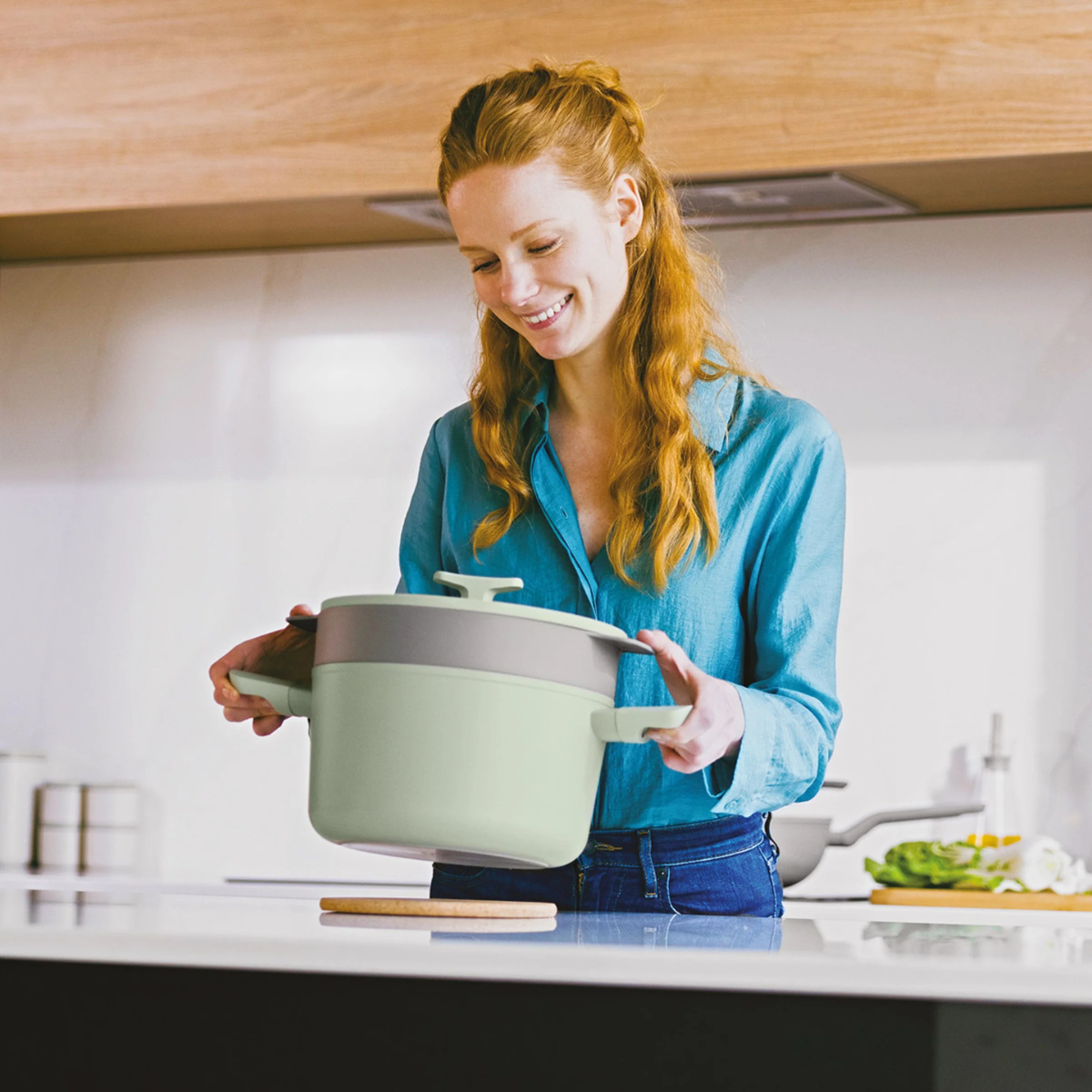 BergHOFF Leo Silicone 2-in-1 Steamer and Strainer